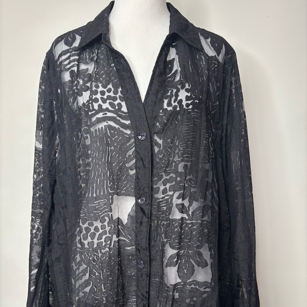 Susan Graver Lace Mesh Button-Front Top Black Size 2X Long Sleeve V-Neck Collar - Picture 3 of 13